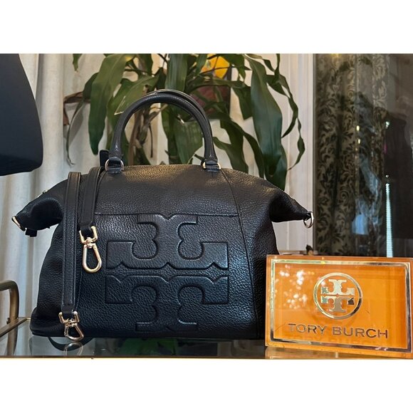 Tory Burch Handbags - ♦️♦️ AUTHENTIC TORY BURCH BLACK BOMBE DOME HANDBAG ♦️♦️
